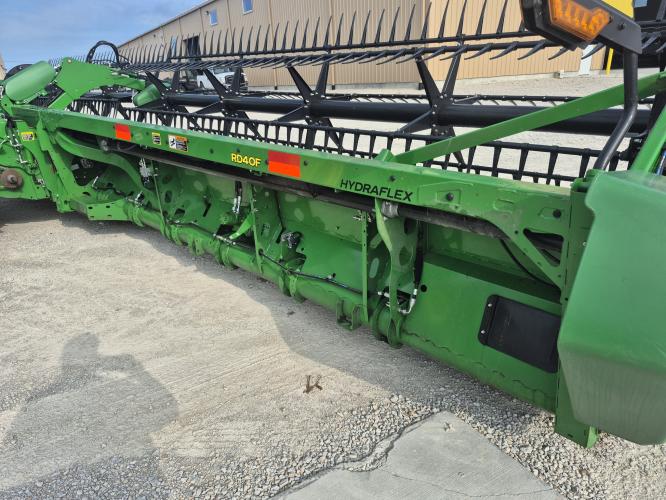 John Deere RD40F