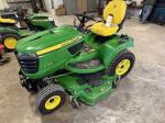 John Deere X754
