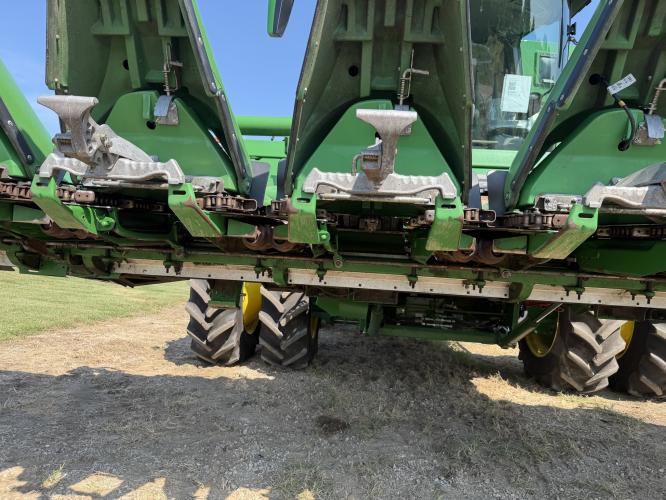 John Deere C12F