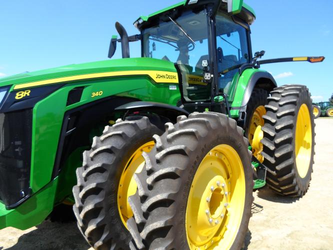 John Deere 8R 340