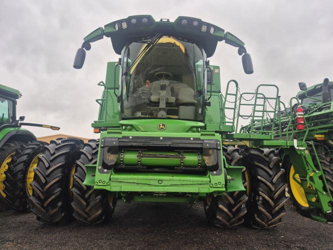 John Deere S790