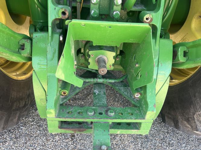 John Deere 8420