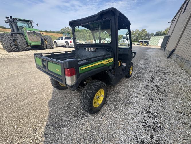John Deere XUV 835M