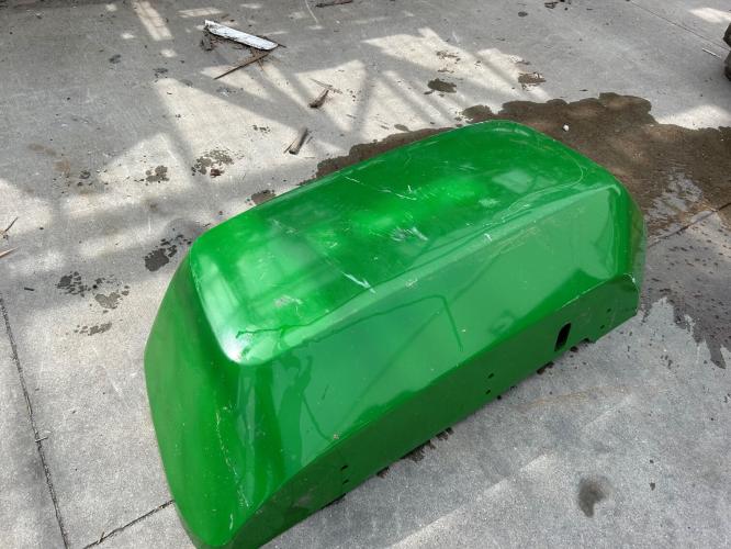 John Deere R242000 RH FENDER