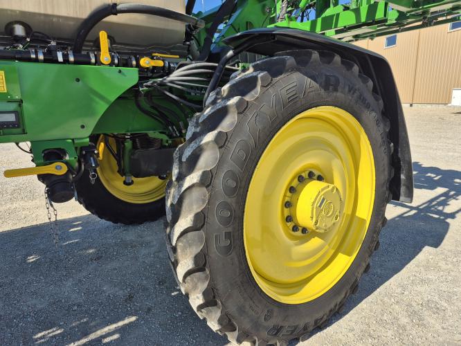 John Deere 612R