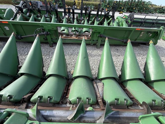 John Deere 712FC StalkMaster