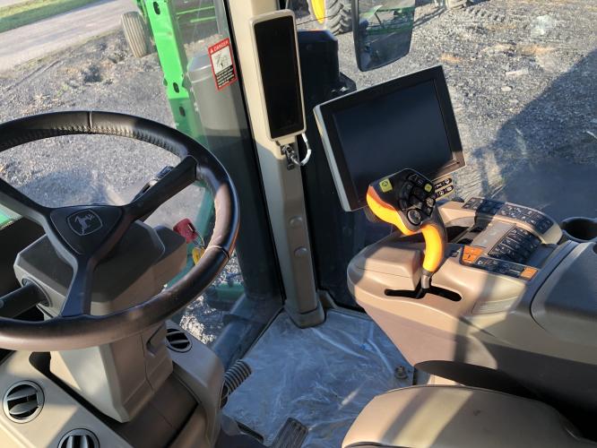 John Deere 410R