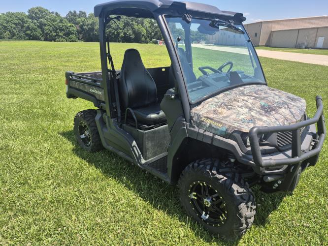 John Deere XUV 835M
