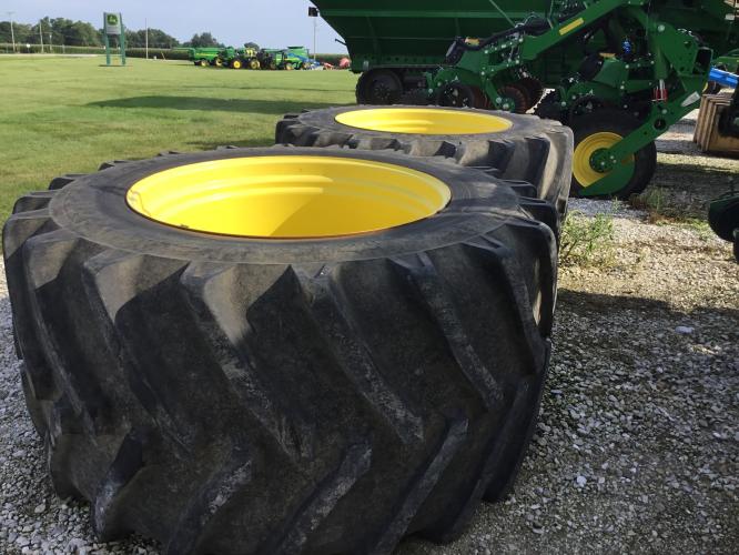 Goodyear 1100/45R 46