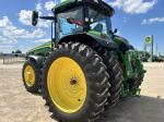 John Deere 8R 250