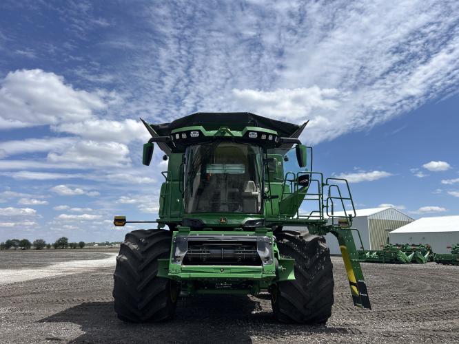 John Deere S7 800