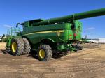 John Deere S780
