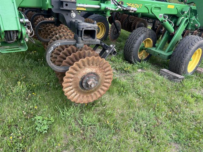 John Deere 2660VT