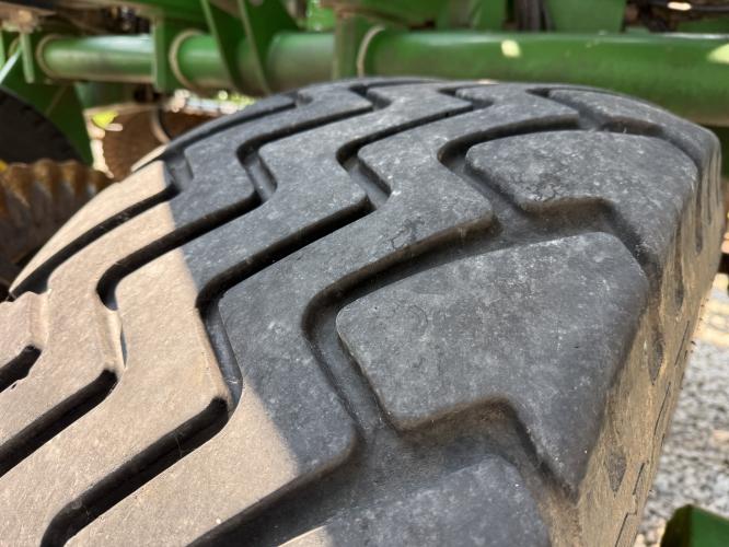 John Deere 2660VT