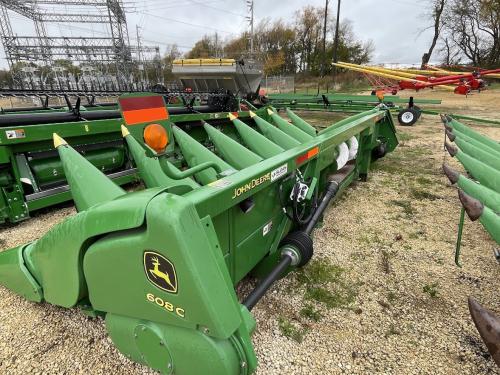 2010 John Deere 608C