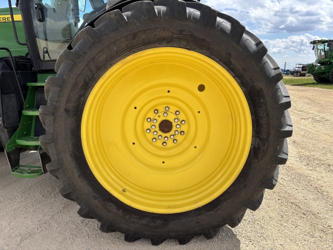 John Deere 8320R