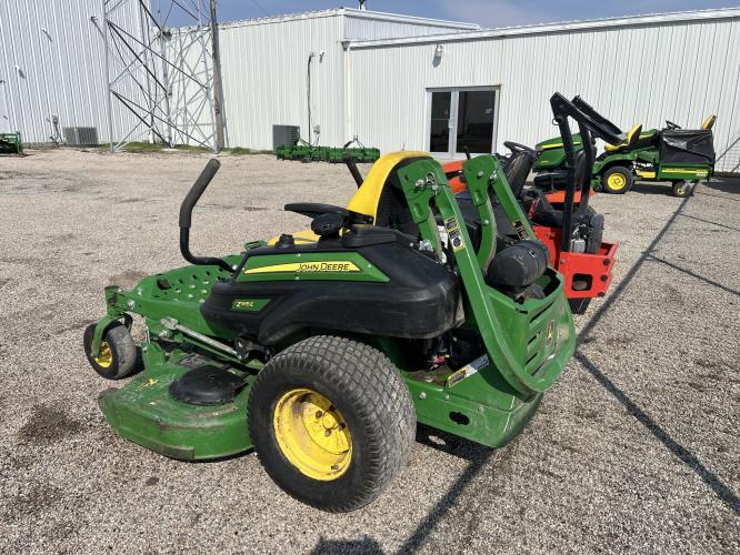 John Deere Z915E