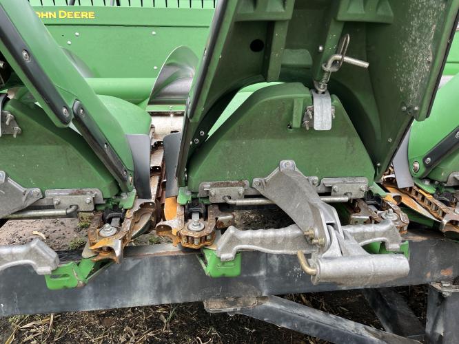 John Deere C12R