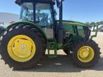 John Deere 6120E