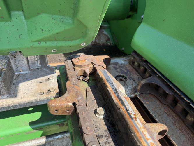 John Deere C12F