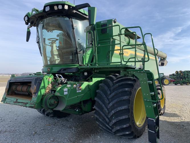 John Deere S7 800