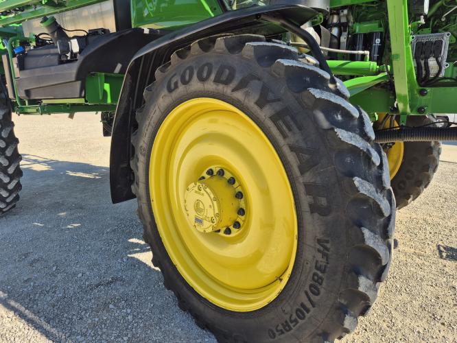 John Deere 612R