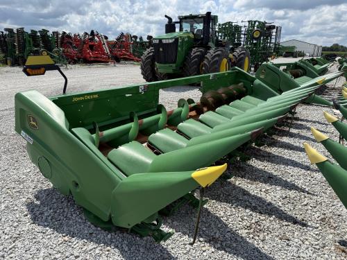 2022 John Deere C8R
