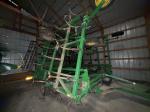 John Deere 2210
