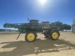 John Deere R4044