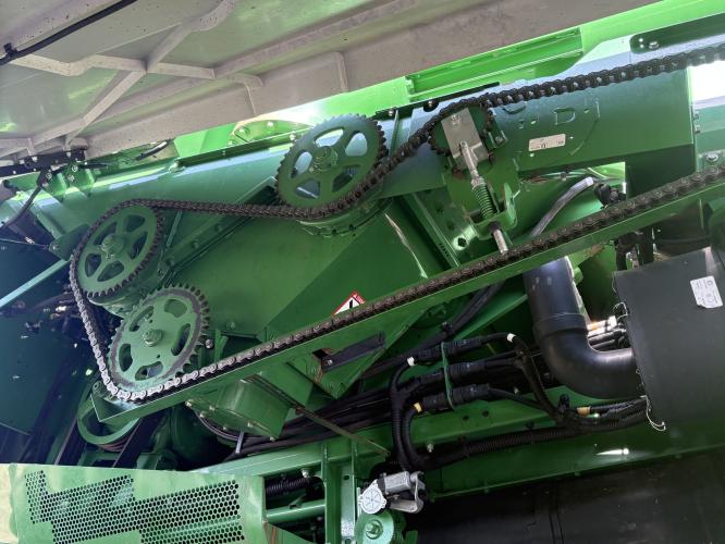 John Deere S790