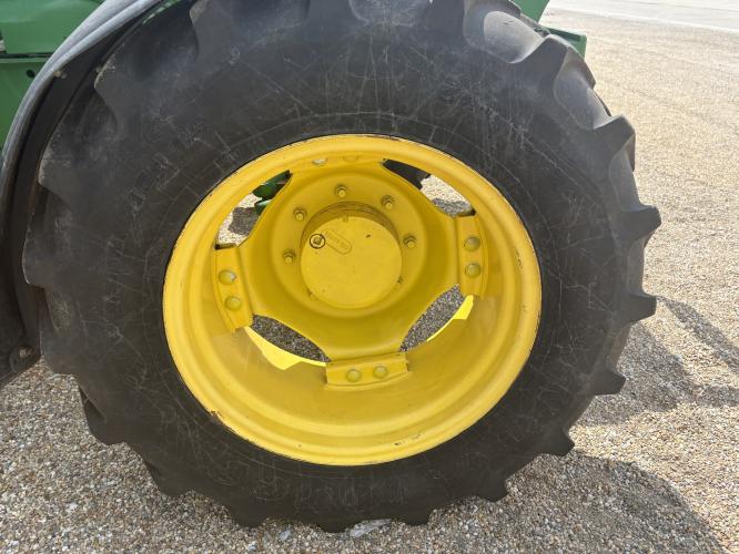 John Deere 6420
