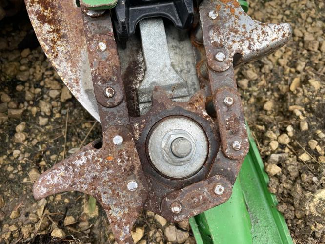 John Deere C12F