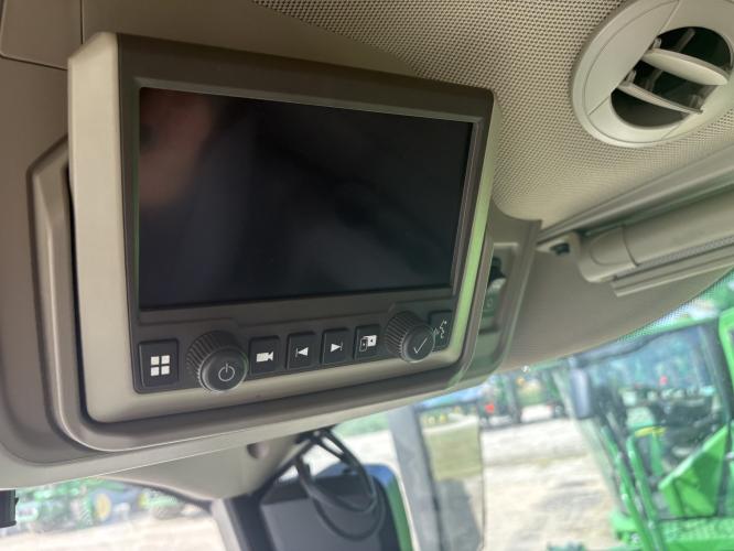 John Deere S7 900