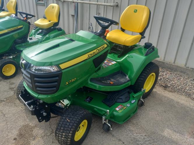 John Deere X730
