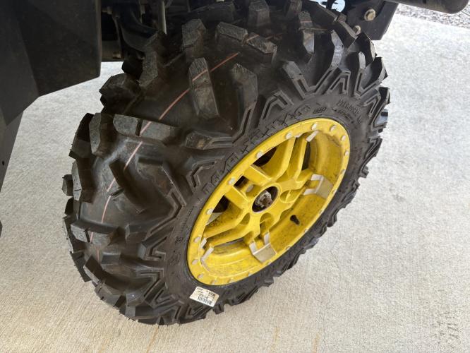 John Deere XUV 835M
