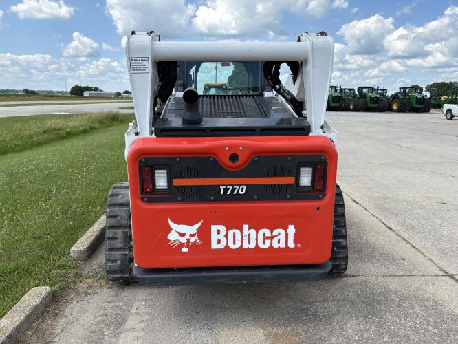 Bobcat T770
