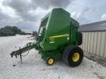 John Deere 560M
