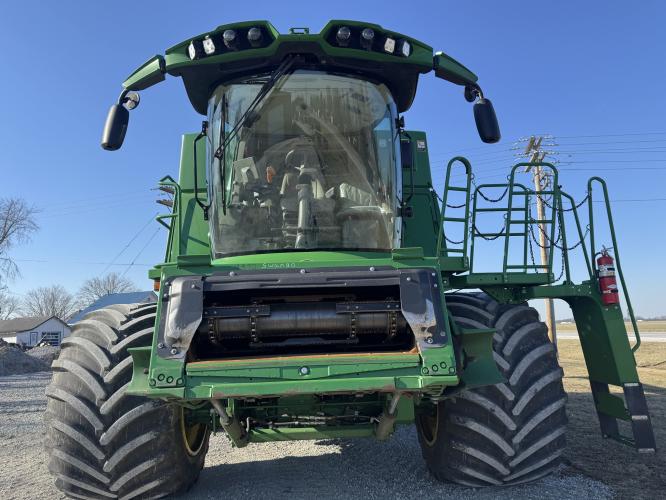 John Deere S780