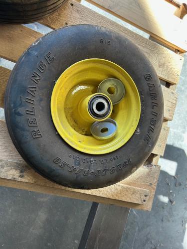 John Deere NEW TAKE OFF AUC24723 -TIRE AND WHEEL 13X6.5-6  -