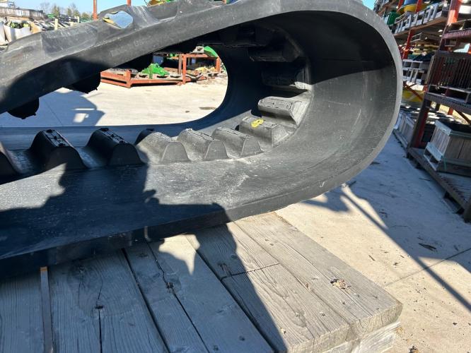 John Deere R554230 - 36" TRACK 9RX