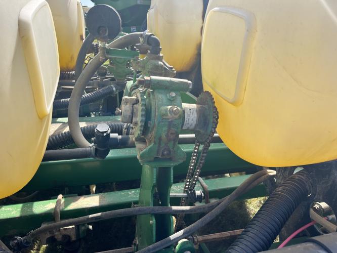 John Deere 1770