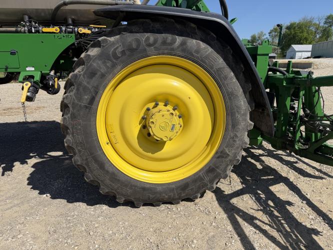 John Deere 612R