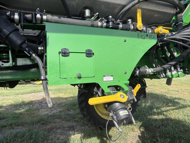 John Deere 412R