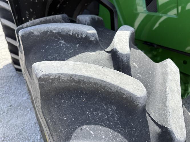 John Deere 6R 120