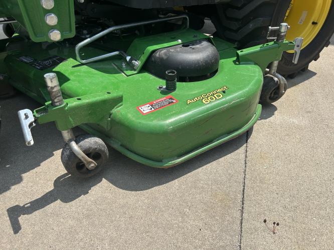 John Deere 1025R