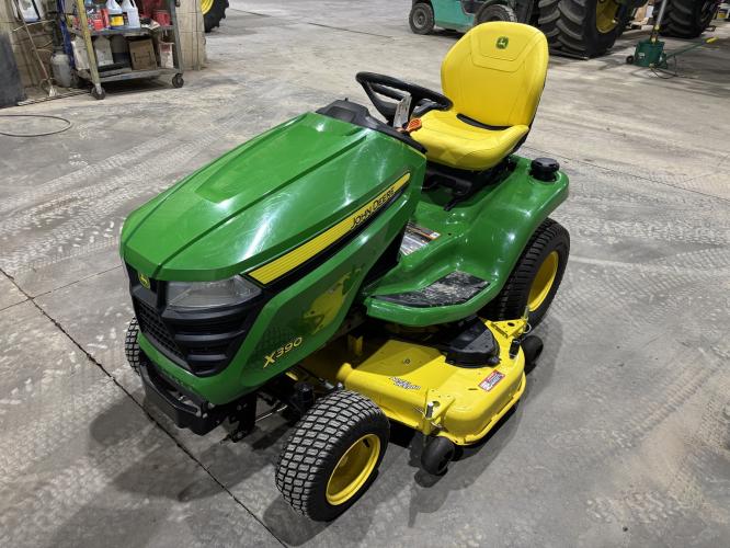 John Deere X390