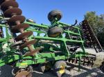 John Deere 2720
