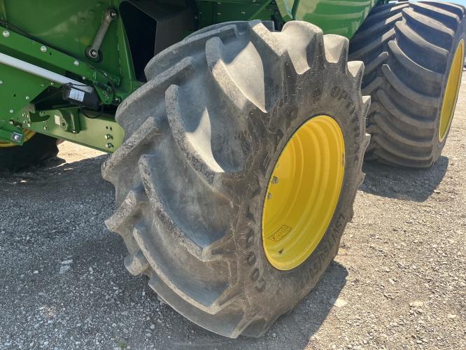 John Deere S790