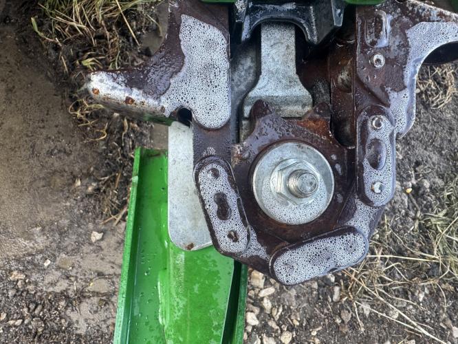 John Deere C12F