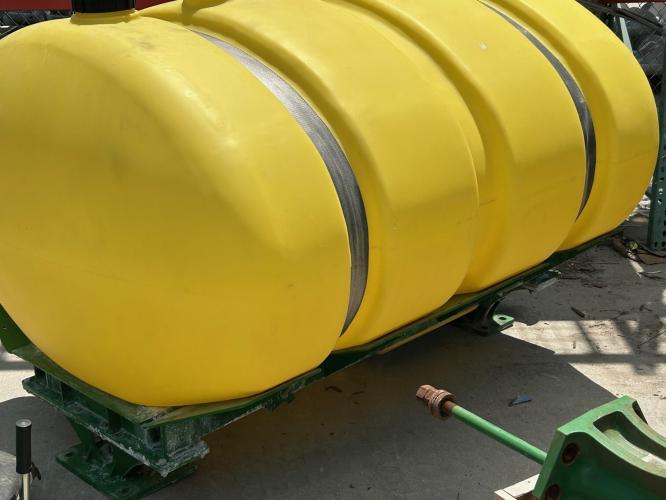 John Deere BA30493 600gallon TANK kit